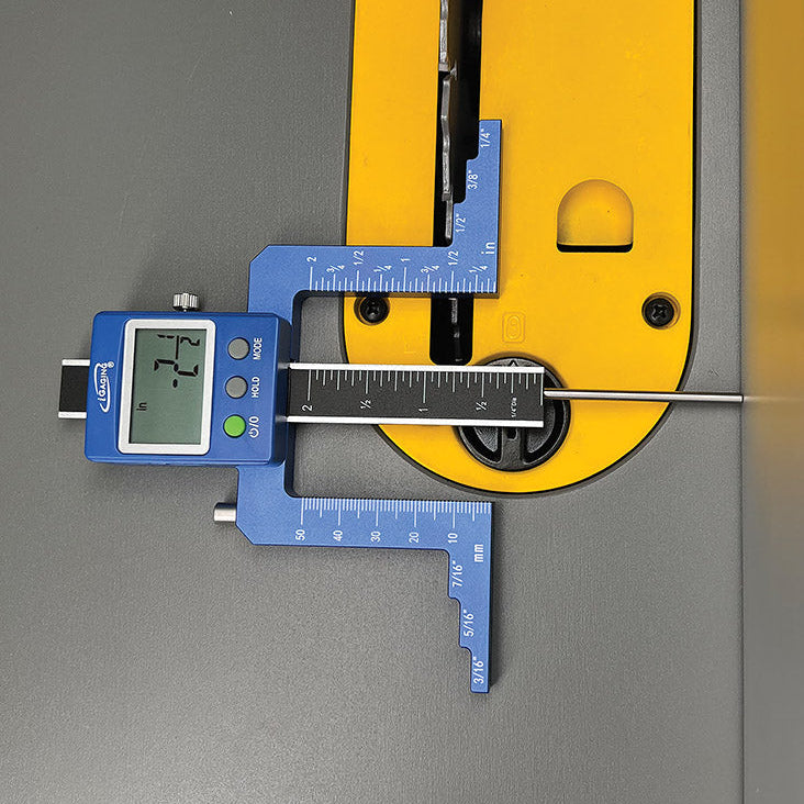 iP54 EZ-Read Digital Router & Saw Gauge
